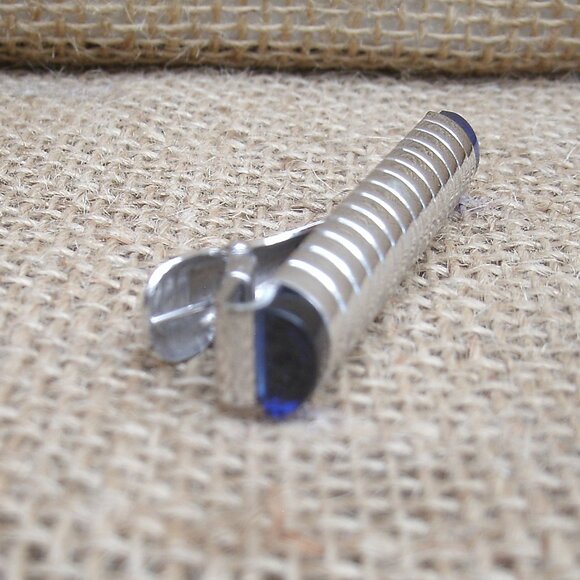 Vintage Anson Silver & Blue Acrylic Tie Bar - Picture 3 of 10